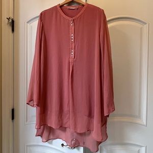 Beautiful Salmon Colored Soft Surroundings High/Low Tunic